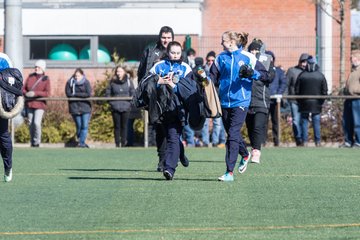 Bild 121 - B-Juniorinnen Halbfinale SVHU - Holstein Kiel : Ergebnis: 3:0